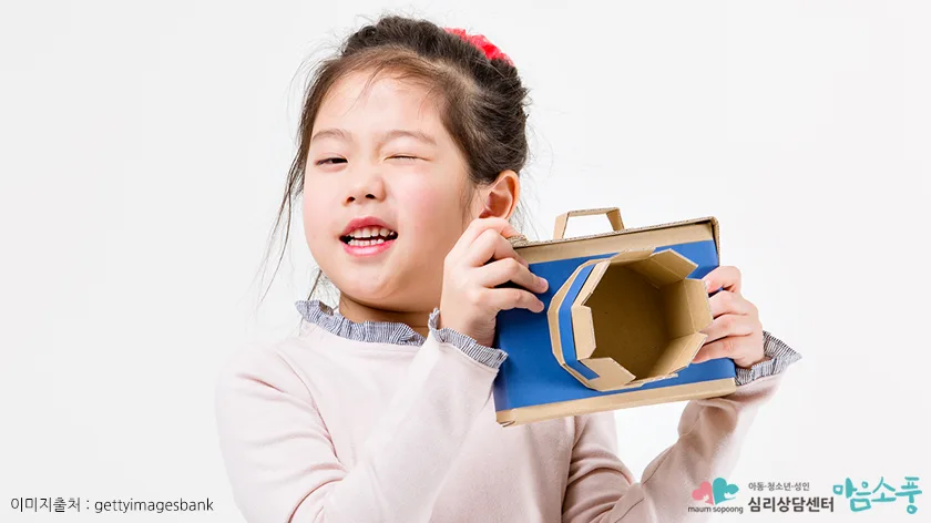 틱장애 증상과 치료, 반복적 움직임이나 소리로 고민된다면?